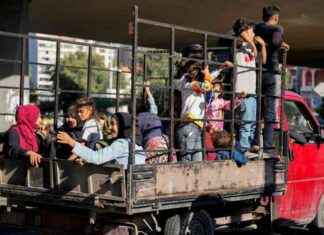 Israel airstrikes on Lebanon prompt thousands to flee with fear of escalating conflict news-24092024-221836