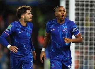 Chelsea vs Barrow: Carabao Cup First-Half Rout with Nkunku and Felix Goals news-24092024-221918