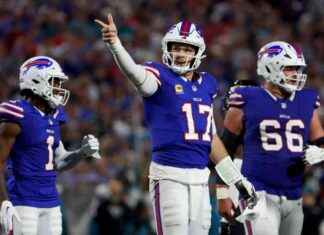Buffalo Bills Claim Top Spot in NFL Week 4 Power Rankings news-24092024-224018