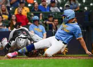 Willy Adames Aims to Make History with Brewers Against Pirates news-25092024-140632