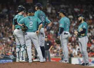 Seattle Mariners Face Houston Astros in Crucial Wild Card Matchup news-26092024-150503