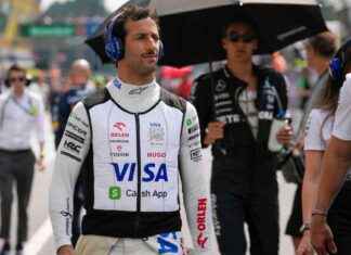 Daniel Ricciardo Fired by Red Bull, Replaced by Lawson at Sister-Team RB news-27092024-093731