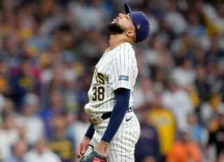 Devin Williams Expresses Regret Over Blown Save in Brewers’ Game – ESPN news-04102024-124049