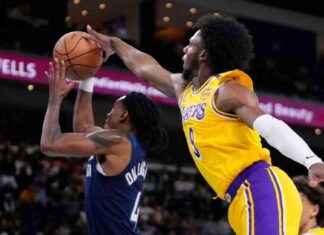Bronny James Impresses in Lakers Debut – ESPN news-05102024-160900