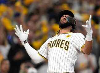 Tatis Homers Again as Padres Defeat Dodgers 6-5, Take 2-1 NLDS Lead news-10102024-112158