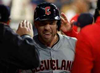 David Fry Leads Guardians to Victory Over Tigers in Game 5 news-11102024-053950