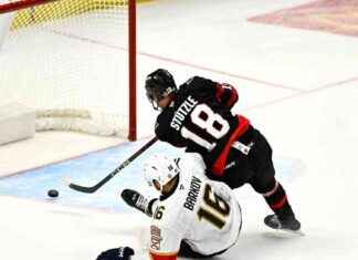 Ullmark Shines in Ottawa Debut as Senators Defeat Stanley Cup Champions 3-1 news-11102024-174523