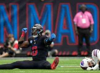 NFL Confirms Concussion Protocol Followed for Bills QB Josh Allen Evaluation in Houston news-12102024-115818