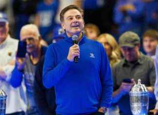 Rick Pitino’s Emotional Return to Rupp Arena – ESPN Coverage news-12102024-115848
