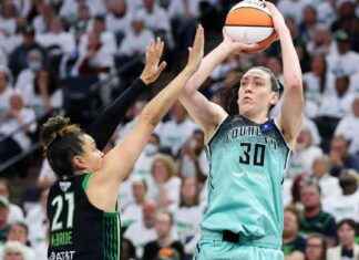 Breanna Stewart Leads Liberty to Brink of First WNBA Title news-17102024-095816