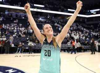 Sabrina Ionescu Leads Liberty to Victory in Game 3 of WNBA Finals news-17102024-095846
