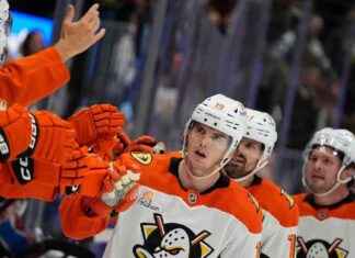 MacKinnon Scores OT Goal as Avalanche Defeat Ducks 4-3 news-20102024-110630