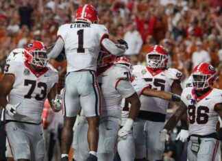 Georgia Upsets No. 1 Texas Despite Controversial Call – ESPN news-20102024-110754