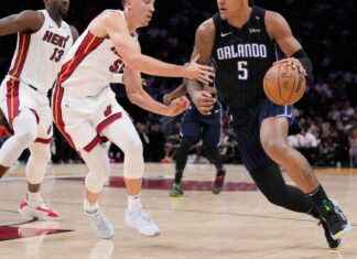 Banchero Leads Magic to 116-97 Victory Over Heat news-24102024-060428
