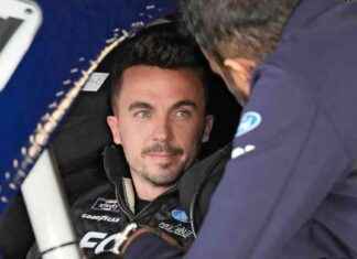 Frankie Muniz Secures Full-Time NASCAR Ride in 2025 news-24102024-181246