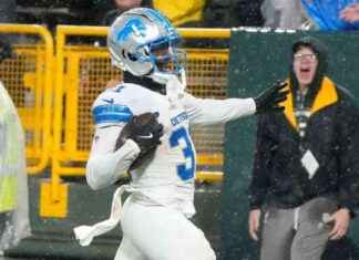 Kerby Joseph’s Interception Touchdown Widens Lions’ Lead – ESPN news-04112024-025503