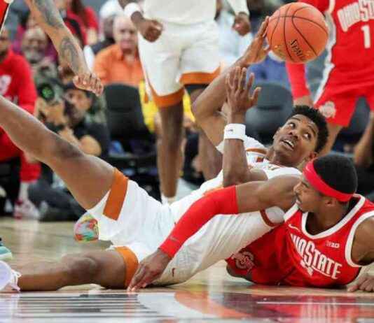 SEC Basketball: Texas Teams Upset in College Basketball Season Opener news-05112024-102734