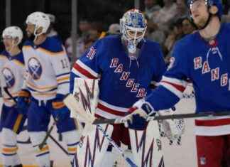 SEO Title: Rangers Goalie Shesterkin Benched After Allowing Five Goals news-08112024-103429