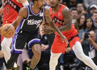 DeMar DeRozan Leads Kings to Victory with 27-Point Performance news-08112024-163751