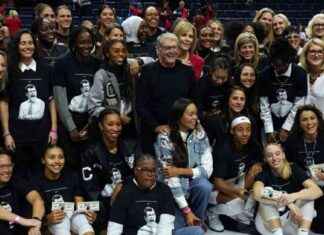 UConn Coach Auriemma Inspires Players to Success – ESPN Coverage news-21112024-114029
