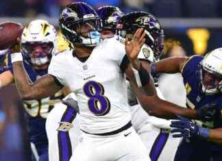 Ravens Defeat Chargers in Harbaugh Brothers Reunion Game news-26112024-105709