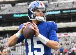 Tommy DeVito to Serve as Emergency Third QB for Giants vs. Cowboys Thanksgiving Game news-28112024-233218