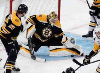 Tomasino’s 3rd Period Goal Secures Penguins’ 2-1 Victory Against Bruins news-30112024-114431