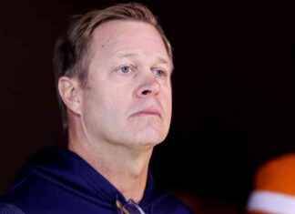 Mendenhall Leaving New Mexico for Utah State: Sources – ESPN mendenhall-leaving-new-mexico-for-utah-state-sources-espn