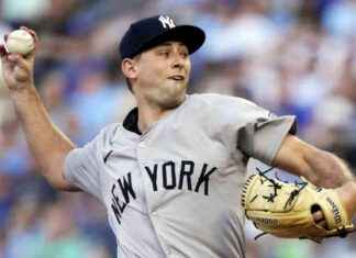 New Title: Yankees Acquire Cody Bellinger from Cubs in Exchange for Cody Poteet new-title-yankees-acquire-cody-bellinger-from-cubs-in-exchange-for-cody-poteet