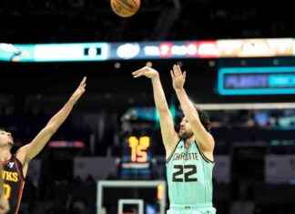 Jalen Johnson Leads Hawks to 107-104 Victory Over Hornets news-01122024-055019