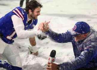 Bills Clinch AFC East Title, Pursue Top Seed with Freedom news-02122024-154915