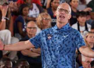 UConn Drops to No. 25 as Kansas Takes Top Spot in AP Men’s Basketball Poll news-02122024-215921