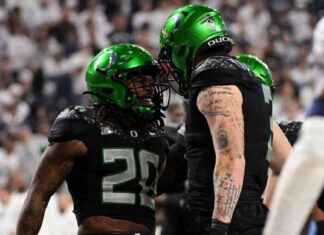 Oregon Ducks Defeat Penn State, Stay Undefeated, and Win Big Ten – ESPN oregon-ducks-defeat-penn-state-stay-undefeated-and-win-big-ten-espn
