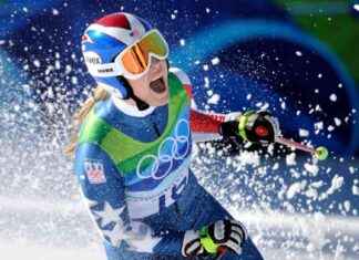 Pro Skier Lindsey Vonn: Dominating at 40+ Like Other Athletes pro-skier-lindsey-vonn-dominating-at-40-like-other-athletes