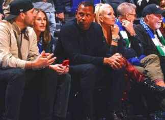 Alex Rodriguez Hits $10K Half-Court Shot for Fan alex-rodriguez-hits-10k-half-court-shot-for-fan