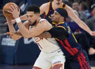 Devin Booker Leads Suns to 130-105 Victory Over Warriors devin-booker-leads-suns-to-130-105-victory-over-warriors