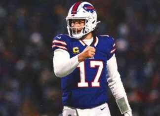 Josh Allen Wins 1st MVP Over Lamar Jackson at NFL Honors josh-allen-wins-1st-mvp-over-lamar-jackson-at-nfl-honors