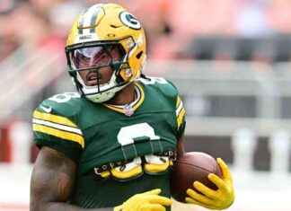 Josh Jacobs Reveals Experience Playing in Green Bay josh-jacobs-reveals-experience-playing-in-green-bay