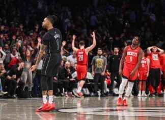 Nets score 6 points in 6 seconds to stun Rockets nets-score-6-points-in-6-seconds-to-stun-rockets