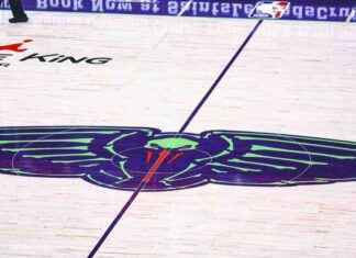 Pelicans ‘New Bawlins’ Baby Crawl Race Champion pelicans-new-bawlins-baby-crawl-race-champion