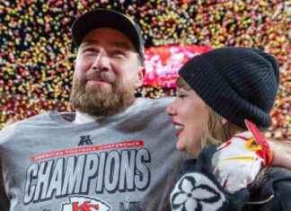 Taylor Swift and Chiefs Star Rumored to Add New Puppy taylor-swift-and-chiefs-star-rumored-to-add-new-puppy