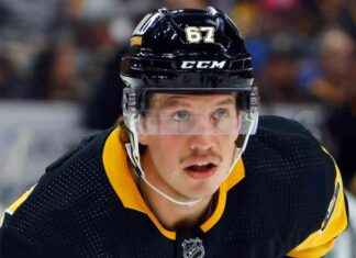 Assessing Kyle Dubas’ Second Penguins Trade Deadline Decisions assessing-kyle-dubas-second-penguins-trade-deadline-decisions