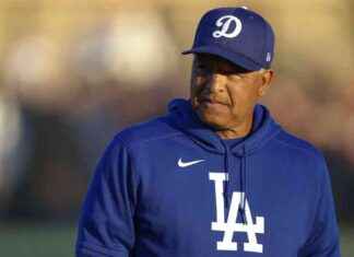 Dave Roberts and Dodgers Nearing Record Extension Deal dave-roberts-and-dodgers-nearing-record-extension-deal