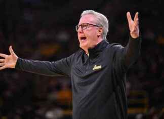 Iowa Men’s Basketball: Why Fran McCaffery Was Let Go owa-mens-basketball-why-fran-mccaffery-was-let-go