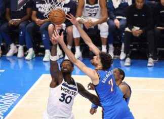 Julius Randle’s Playoff Struggle Hurts Timberwolves’ Chances julius-randles-playoff-struggle-hurts-timberwolves-chances