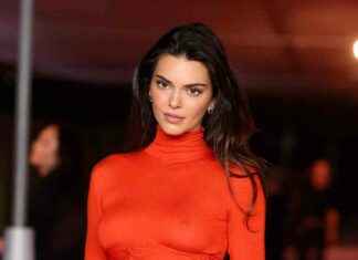 Kendall Jenner’s Topless Bikini Photos Approved by Sister Kylie – Revealed kendall-jenners-topless-bikini-photos-approved-by-sister-kylie-revealed