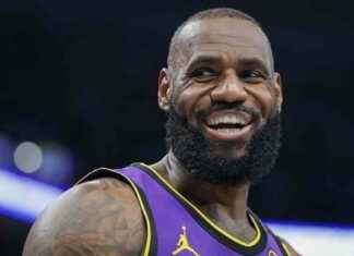 LeBron James Offers Encouragement to Caitlin Clark Ahead of Fever’s Opener vs. Sky lebron-james-offers-encouragement-to-caitlin-clark-ahead-of-fevers-opener-vs-sky