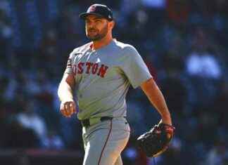 Liam Hendriks Condemns ‘Vile’ Death Threats Against Family liam-hendriks-condemns-vile-death-threats-against-family