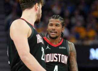 NBA Rumors: Rockets Willing to Trade $185M All-Star Giannis Antetokounmpo nba-rumors-rockets-willing-to-trade-185m-all-star-giannis-antetokounmpo