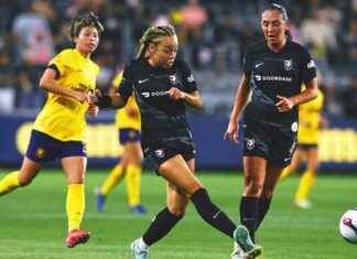 Savy King of Angel City FC Released from Hospital After On-Field Collapse savy-king-of-angel-city-fc-released-from-hospital-after-on-field-collapse